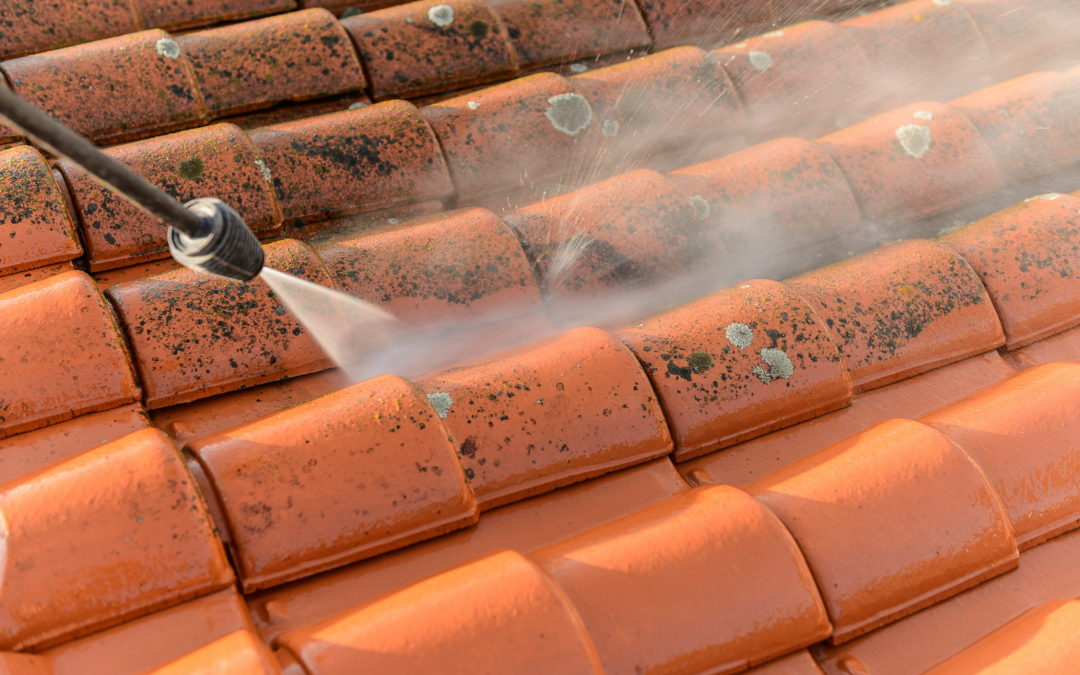 L&rsquo;Importance de l&rsquo;Entretien de la Toiture à Lyon dans la Gestion des Eaux Pluviales